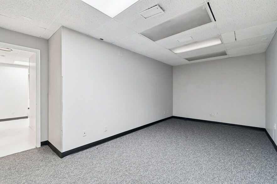 More Photos Of 715 McDuff Ave, Jacksonville Storefront Retail Residential For Sale