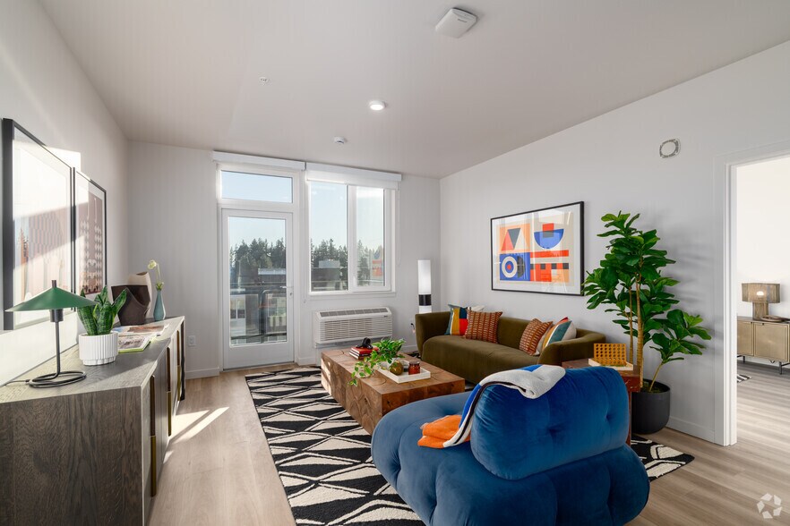 More Photos Of 1390 NE Compton Dr, Hillsboro Multifamily For Sale