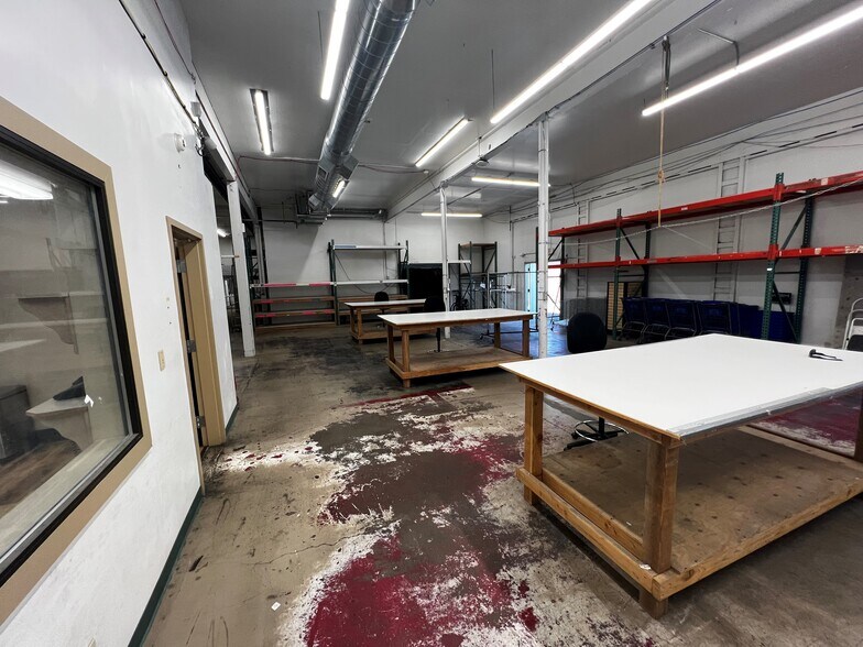 More Photos Of 970 Lodi Ave, South Lake Tahoe Flex For Sale