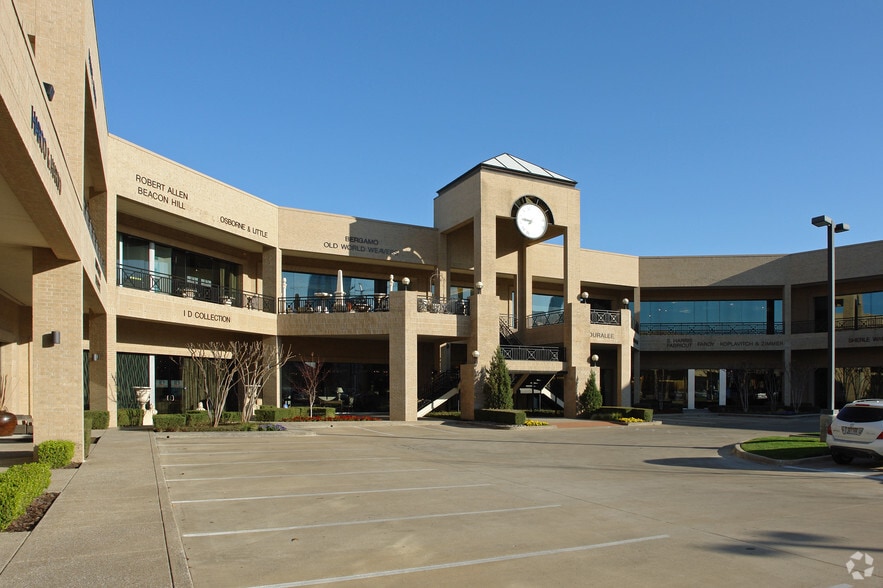 Primary Photo Of 1250 Slocum St, Dallas Showroom For Lease