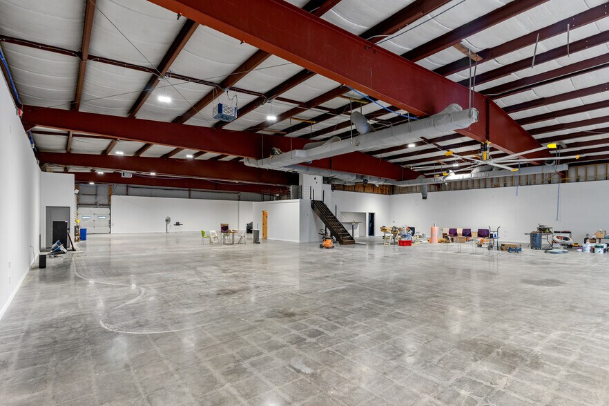 More Photos Of 1155 Victory Hwy, Burrillville Warehouse For Lease