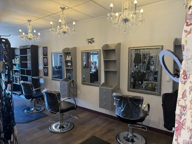 More Photos Of 55 Sound Ave, Mattituck General Retail For Lease