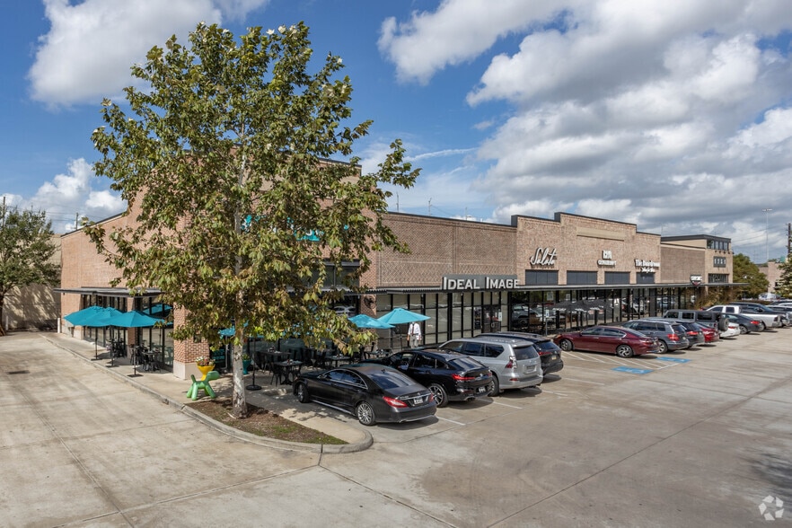 More Photos Of 207 Heights Blvd, Houston Unknown For Lease