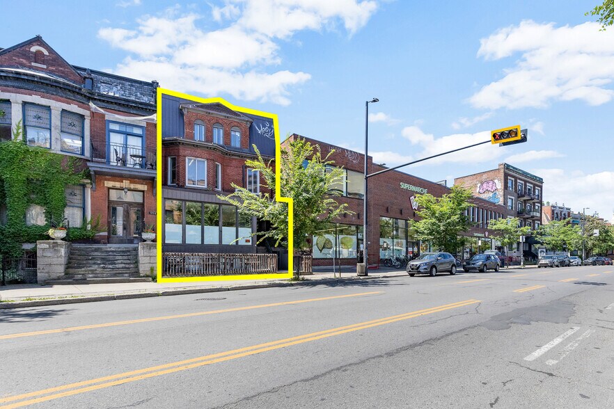 Primary Photo Of 5220 Av Du Parc, Montréal Office For Sale