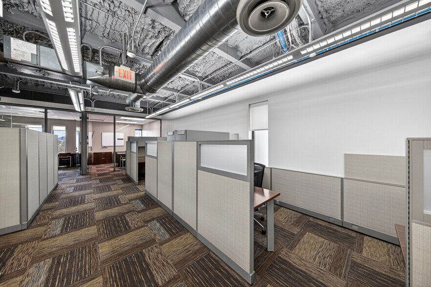 More Photos Of 2101 N Andrews Ave, Fort Lauderdale Office For Lease