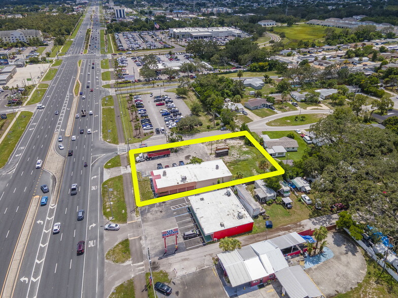 More Photos Of 3307 US Highway 19, Holiday Freestanding For Sale