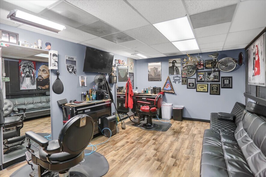 More Photos Of Iliff Office Park, Aurora Office For Sale
