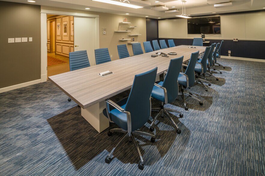 More Photos Of 6409 Quail Hollow Rd, Memphis Medical For Sale