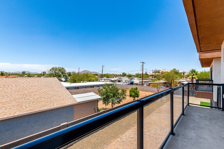 More Photos Of 411 32nd Pl, Phoenix Apartments For Sale