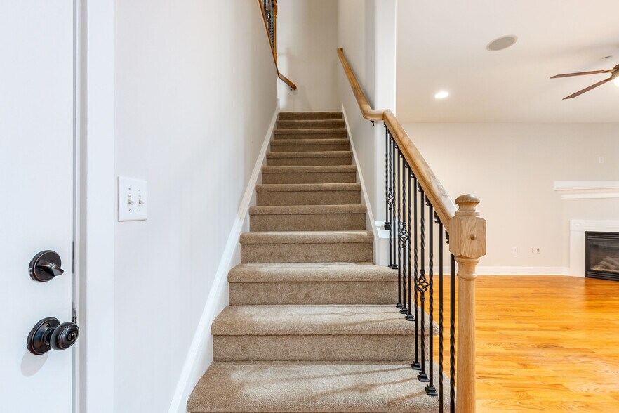 More Photos Of 4557 Manayunk Ave, Philadelphia Apartments For Sale