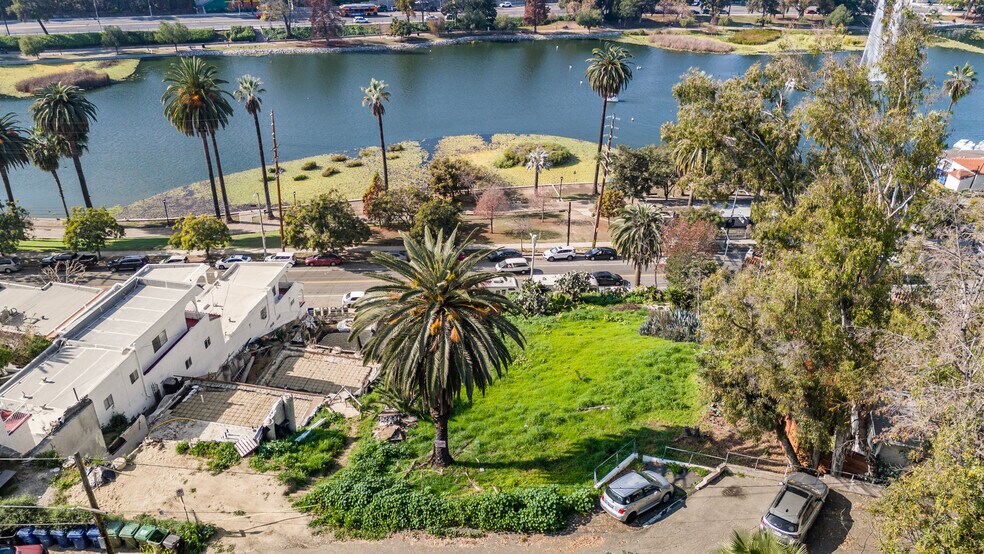 More Photos Of 734-740 N Echo Park, Los Angeles Land For Sale