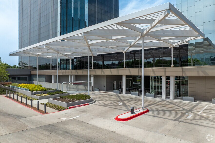 More Photos Of 5080 Spectrum Dr, Addison Office For Lease