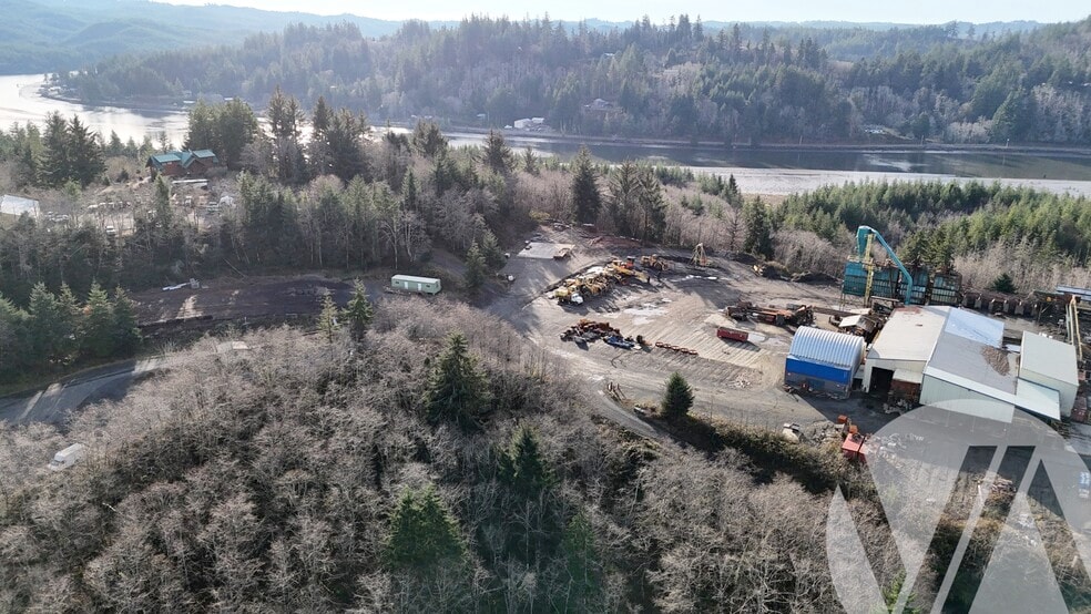 More Photos Of 330 S Bay Rd, Toledo Land For Sale