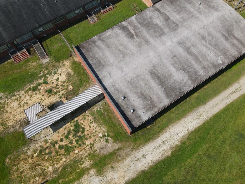 More Photos Of 8967 Cedar Grove School Loop Rd, Nashville Schools For Sale