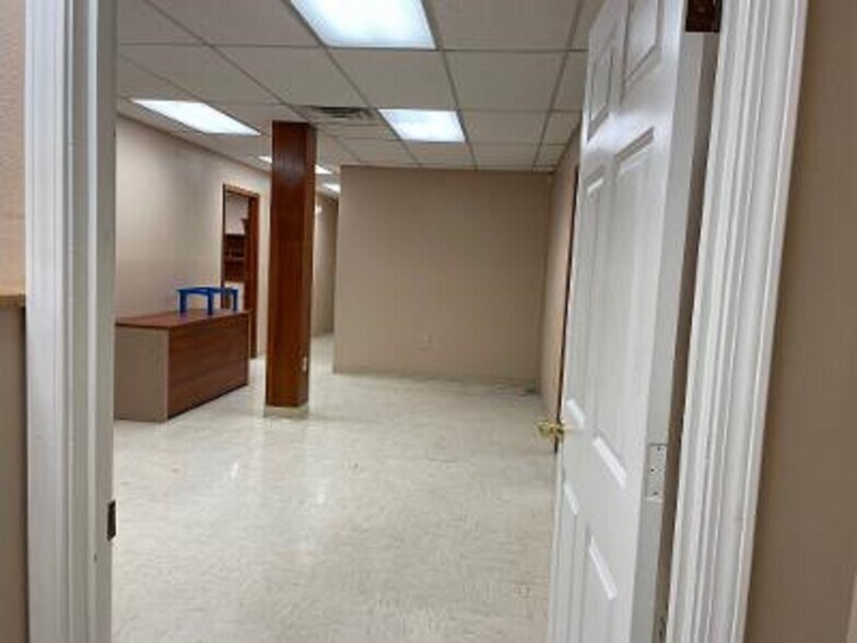 More Photos Of 3035 Paris Ave, New Orleans Medical For Lease