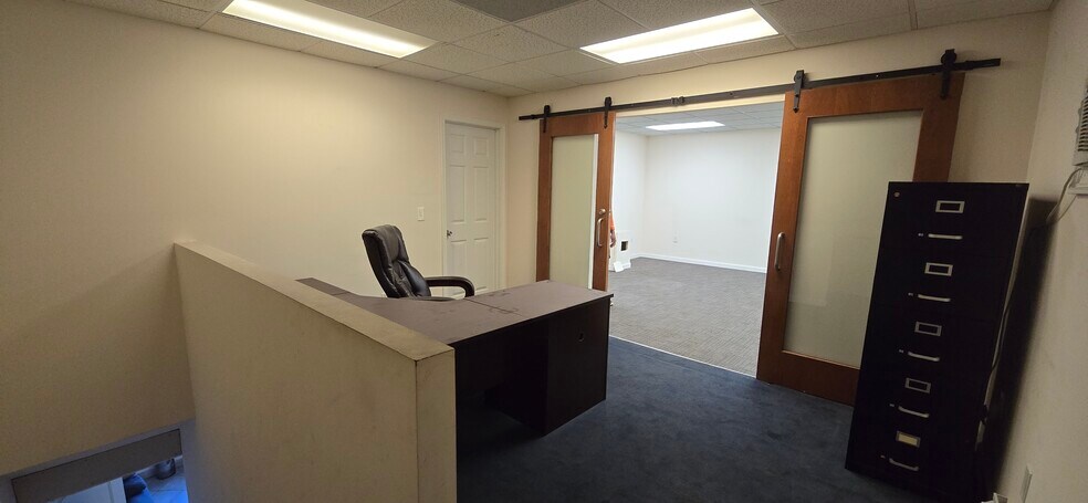 More Photos Of 9203 Enterprise Ct, Manassas Industrial For Sale