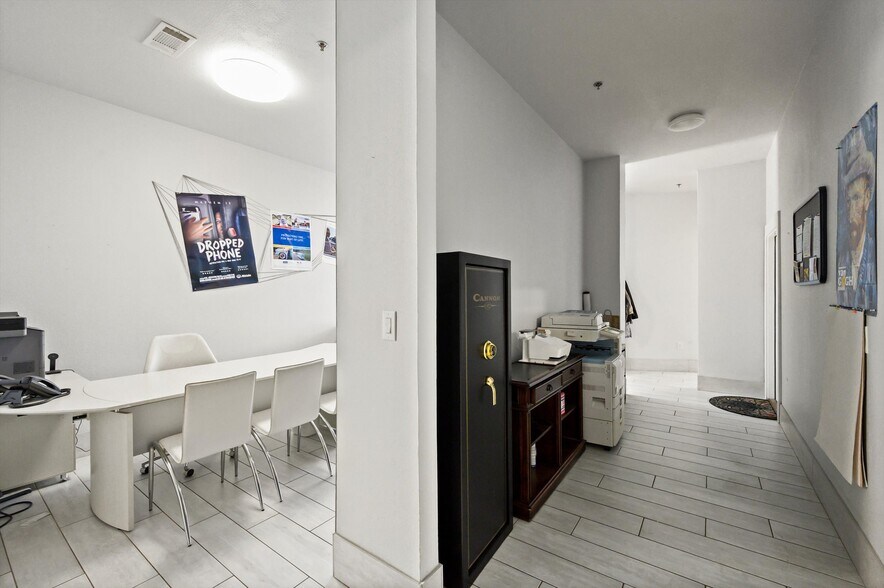 More Photos Of 251 S Mill St, Lewisville Apartments For Sale