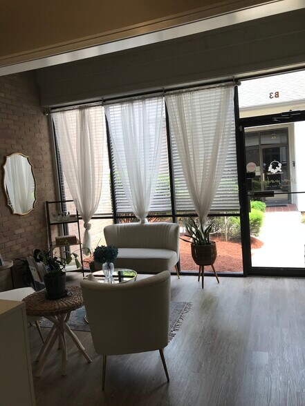 More Photos Of 5001 Highway 190 East Service Rd, Covington Office For Sale