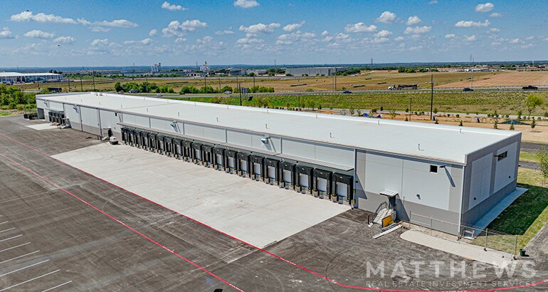 More Photos Of 9502 SW Loop 410, San Antonio Warehouse For Sale
