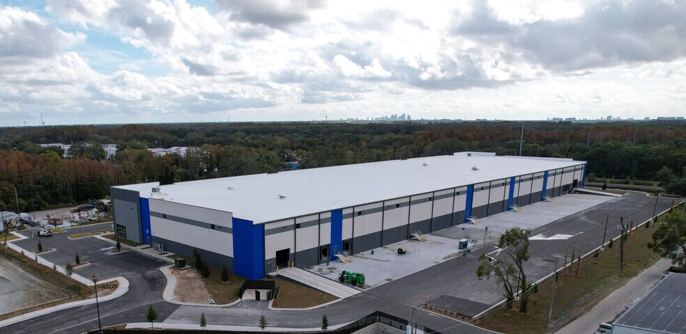 Primary Photo Of 15157 US Hwy 441, Delray Beach Warehouse For Lease