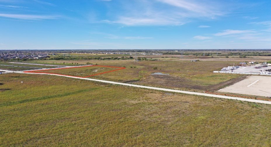 More Photos Of NEC Heritage Hills Pky & Wheatfield Dr, Venus Land For Sale