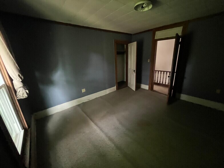 More Photos Of 61961 Dysart Woods Rd, Belmont Specialty For Sale