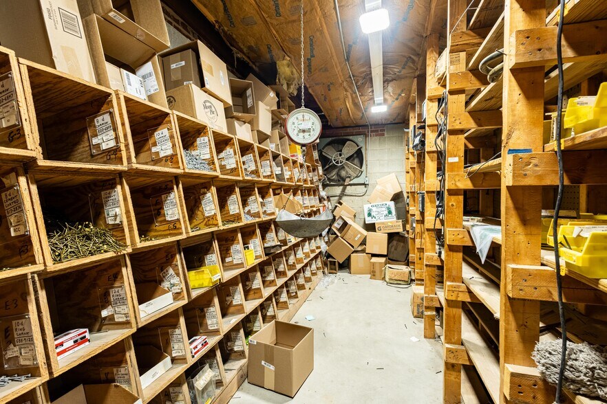 More Photos Of 1171 Main St S, Tifton Warehouse For Sale