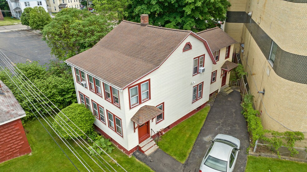 More Photos Of 150 Main St, Johnson City Medical For Sale