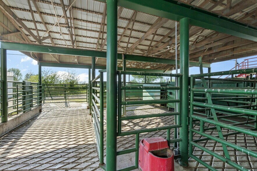 More Photos Of 3006 State Highway FF, Jackson Industrial For Sale