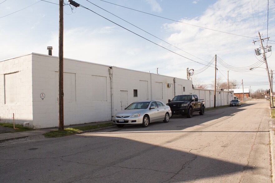 More Photos Of 645 Bellefontaine Ave, Marion Light Distribution For Sale