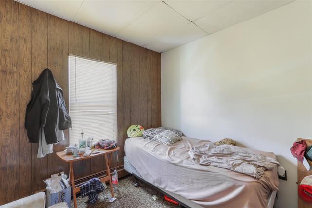 More Photos Of 401-405 S Central Ave, Marshfield Storefront For Sale