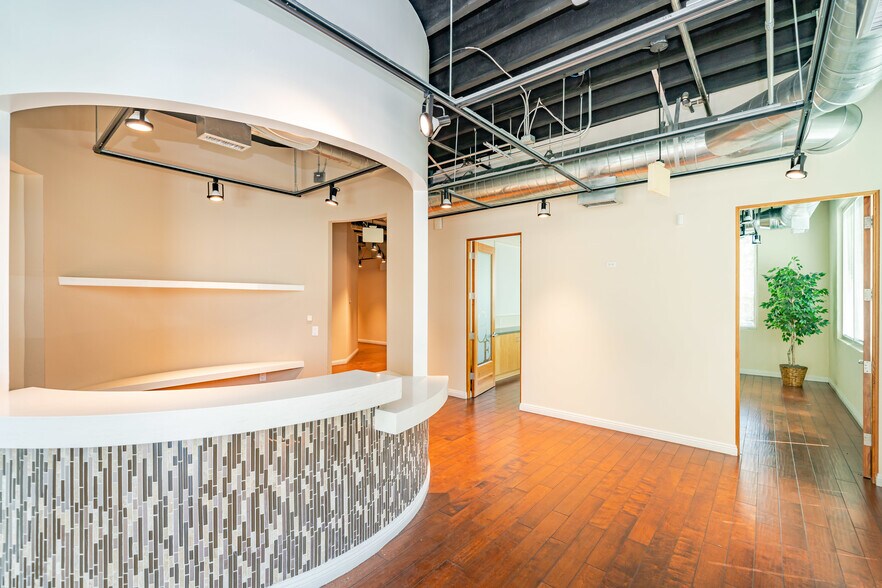 More Photos Of 8949 Irvine Center Dr, Irvine Office For Sale