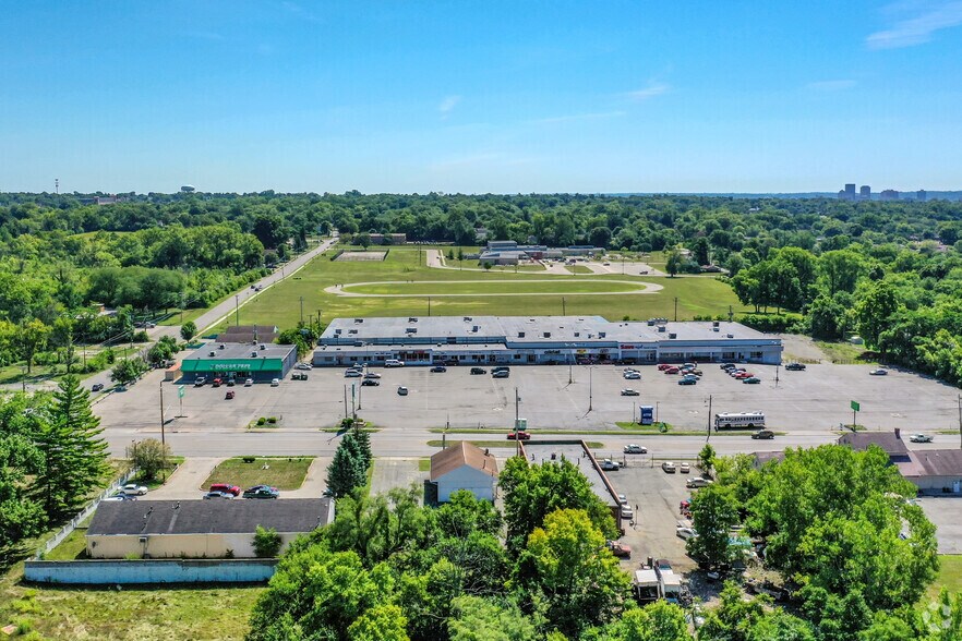 More Photos Of 2126-2178 N Gettysburg Ave, Dayton Unknown For Lease