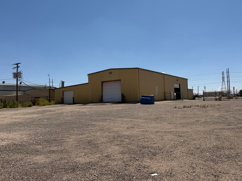 More Photos Of 3762 Kermit Hwy, Odessa Warehouse For Lease