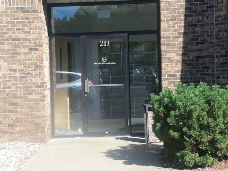 More Photos Of 400 Chapel Rd, South Windsor Light Manufacturing For Sale