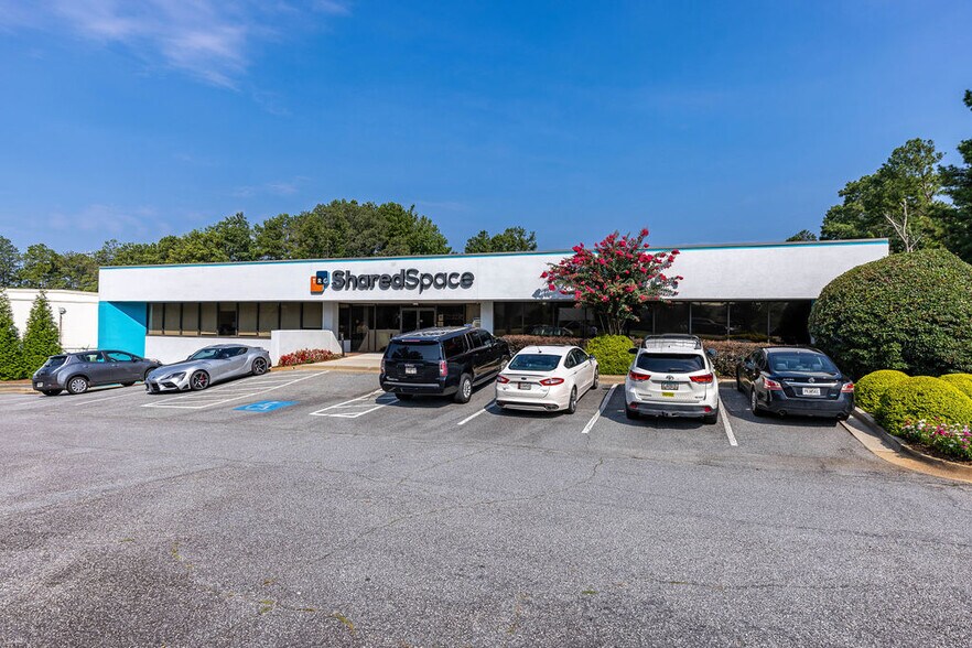 More Photos Of 2430 Herodian Way SE, Smyrna Coworking Space