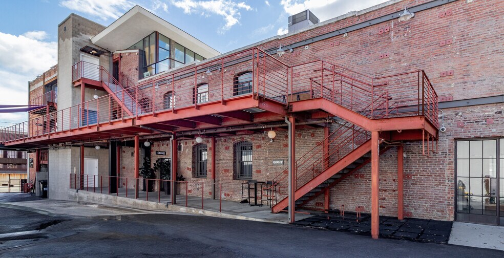 More Photos Of 759 N Spring St, Los Angeles Loft Creative Space For Lease