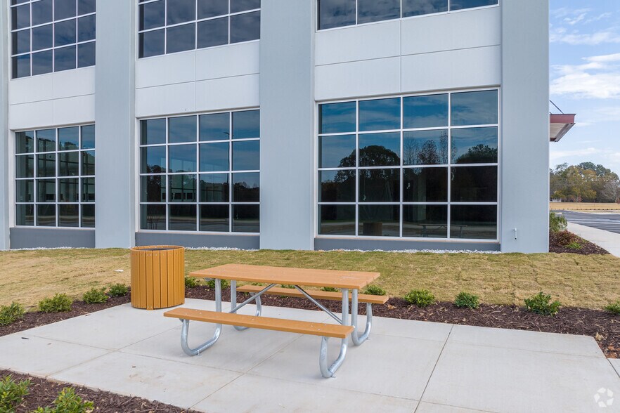 More Photos Of 11084 Lewis Braselton Blvd, Braselton Industrial For Sale