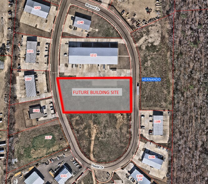 More Photos Of Nesbit Drive Dr, Nesbit Flex For Lease