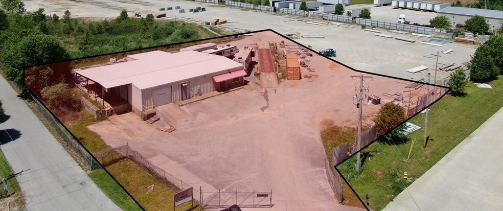 More Photos Of 125 Kelly Ct, Bowling Green Warehouse For Lease