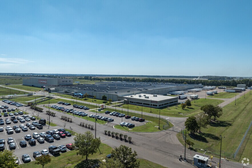 More Photos Of 100 Hino Blvd, Marion Manufacturing For Lease