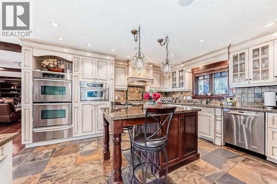 More Photos Of 10909 Eamon Rd NW, Calgary Hospitality For Sale