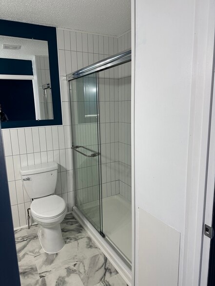 More Photos Of 930 White Horse Pike, Absecon Hotel For Sale