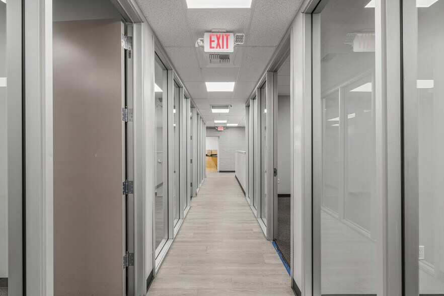 More Photos Of 1113 Castro Way, Sacramento Office For Sale