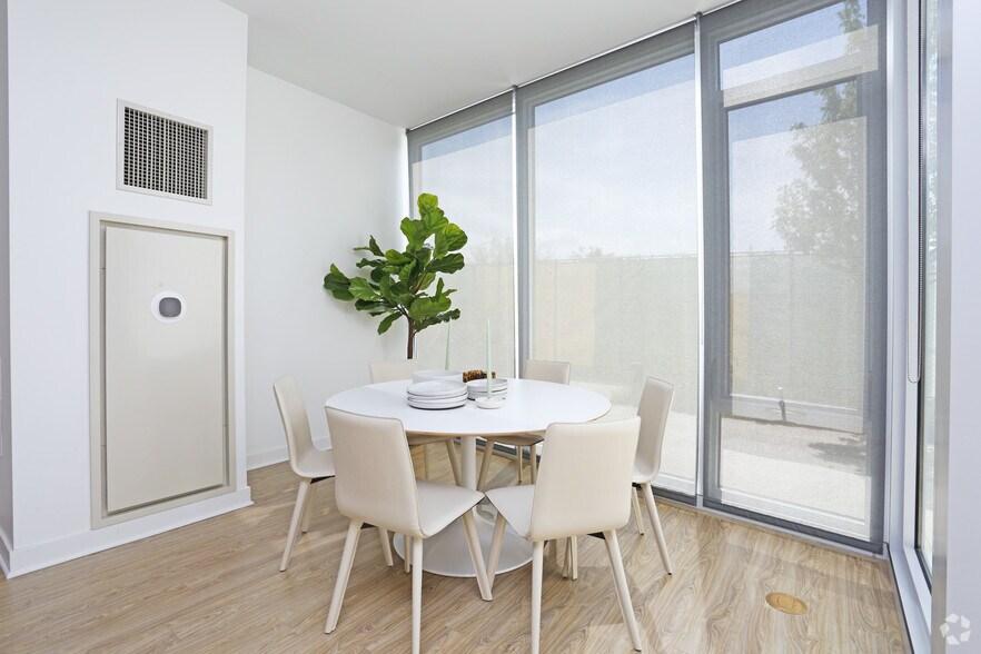 More Photos Of 720 S Wells St, Chicago Multifamily For Sale