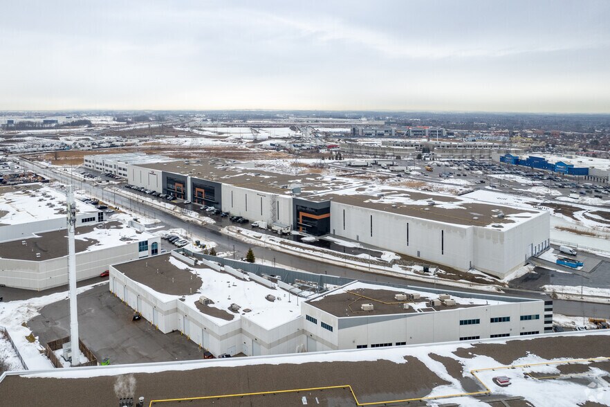 More Photos Of 120 Milani Blvd, Vaughan Service For Lease