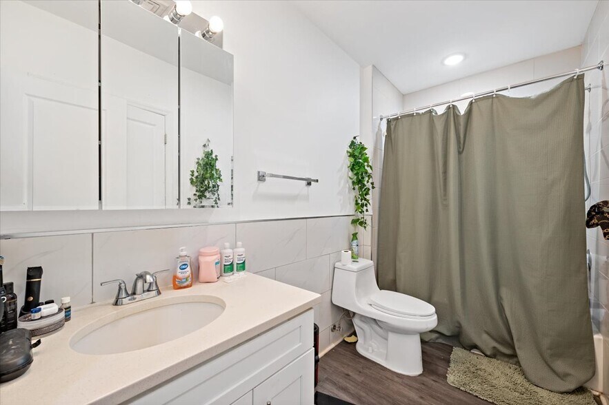 More Photos Of 128 N 8th St, Allentown Warehouse For Sale