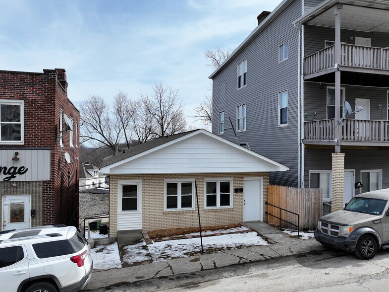 More Photos Of 340 Center Ave, Pittsburgh Medical For Sale