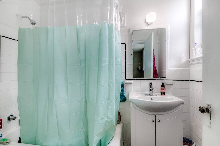 More Photos Of 99 Douglas St, Sudbury Apartments For Sale