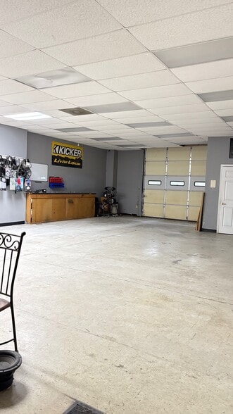 More Photos Of 2211 Riverside Pky, Lawrenceville Unknown For Lease
